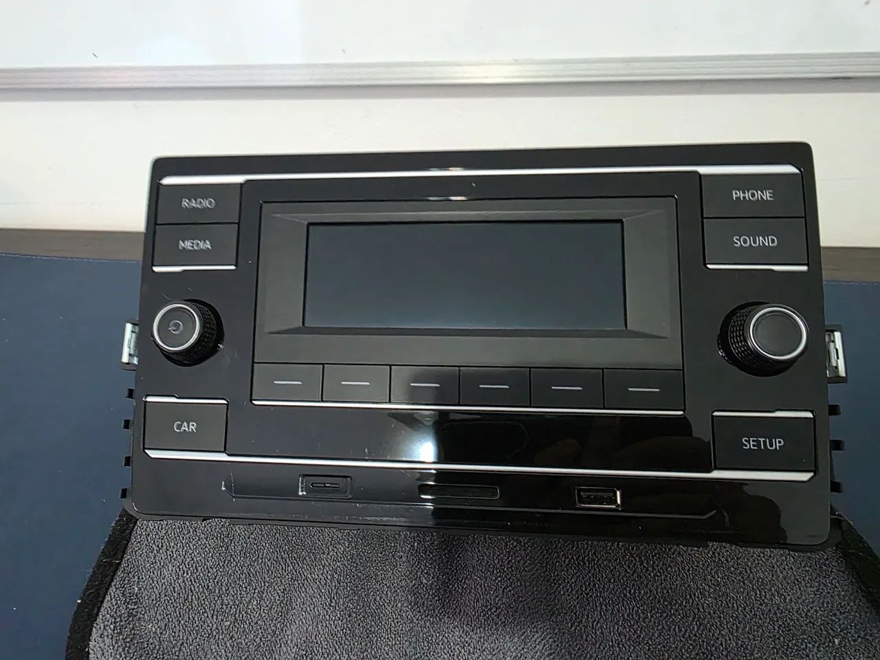 Rádio Bluetooth original vw polo virtus (com código ativação) - Foto 2