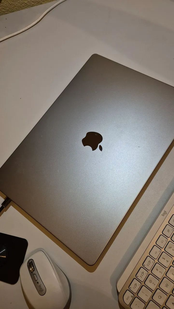 ジャンク MacBook Pro M1 Pro/16GB/500GB グレイ ジャンク MacBook Pro M1 Pro/16GB/500GB グレイ ジャンク MacBook Pro