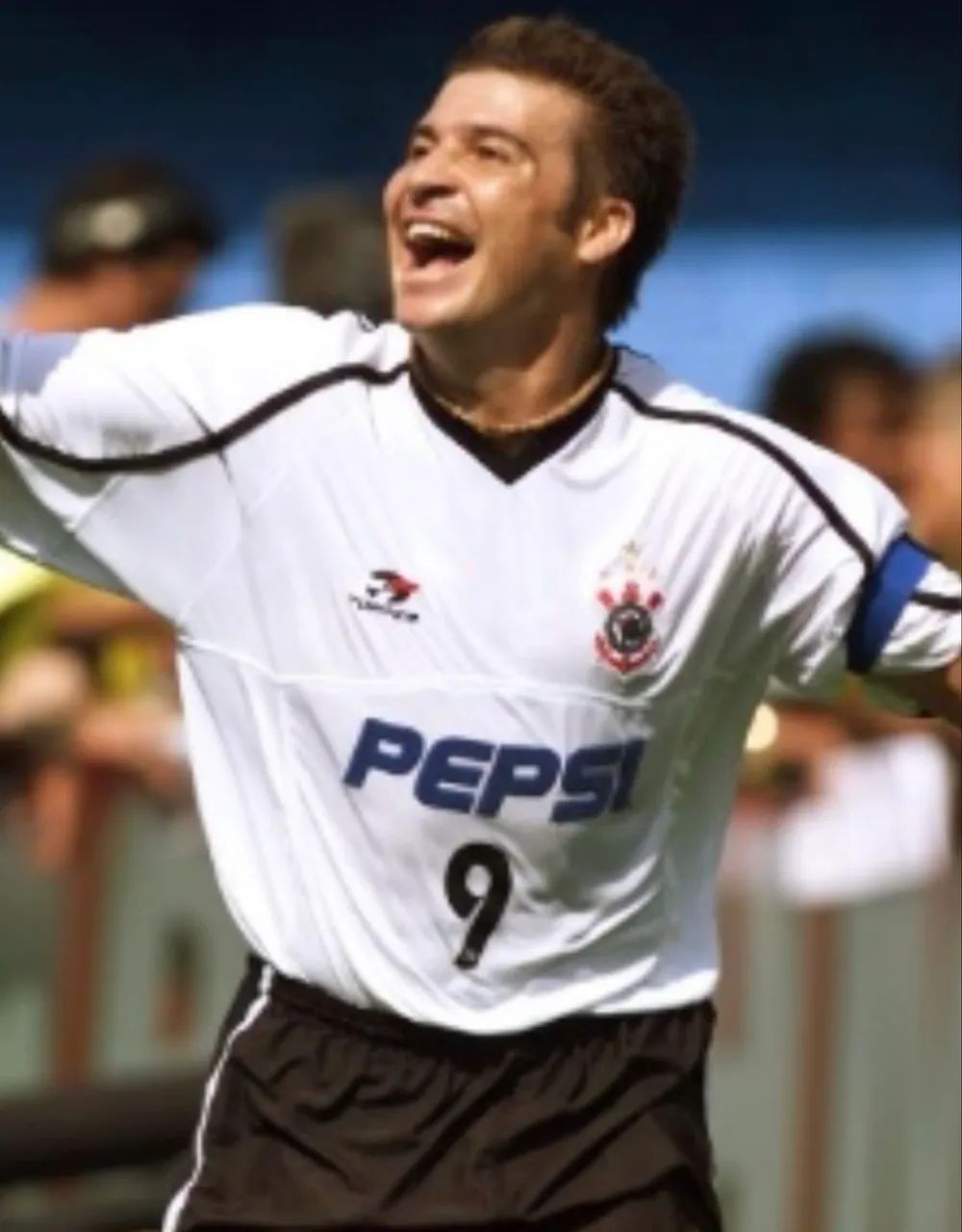 Camisa Corinthians 2001 - Autografada - Marcelinho - Foto 5