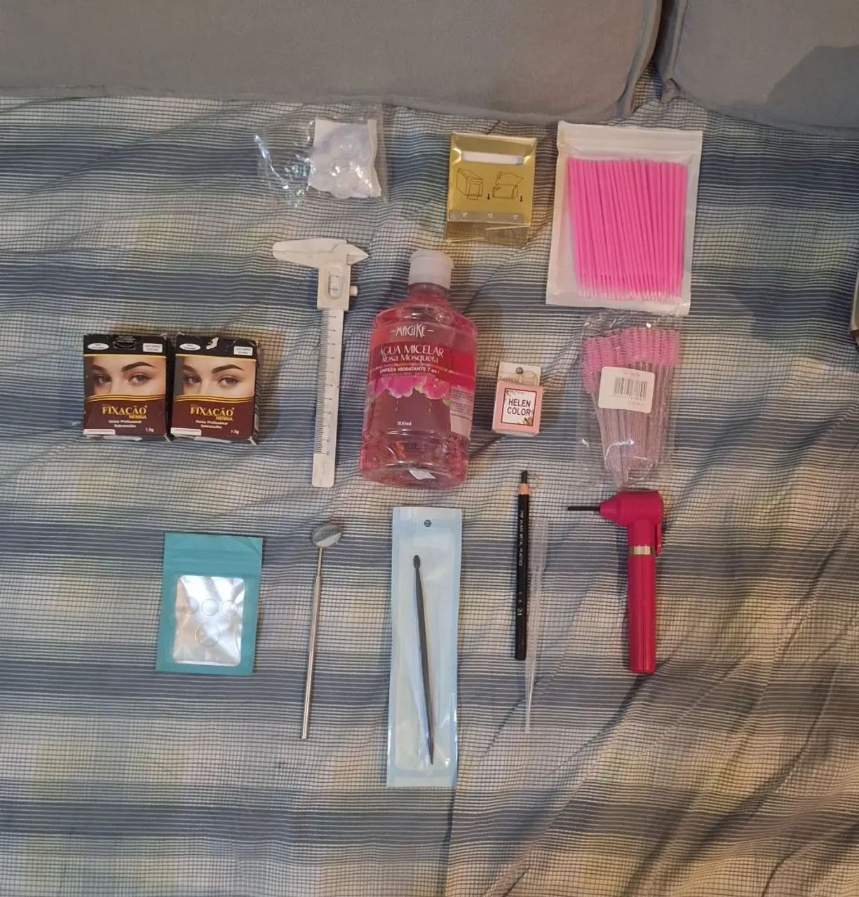 Kits De Cílios e sobrancelhas 