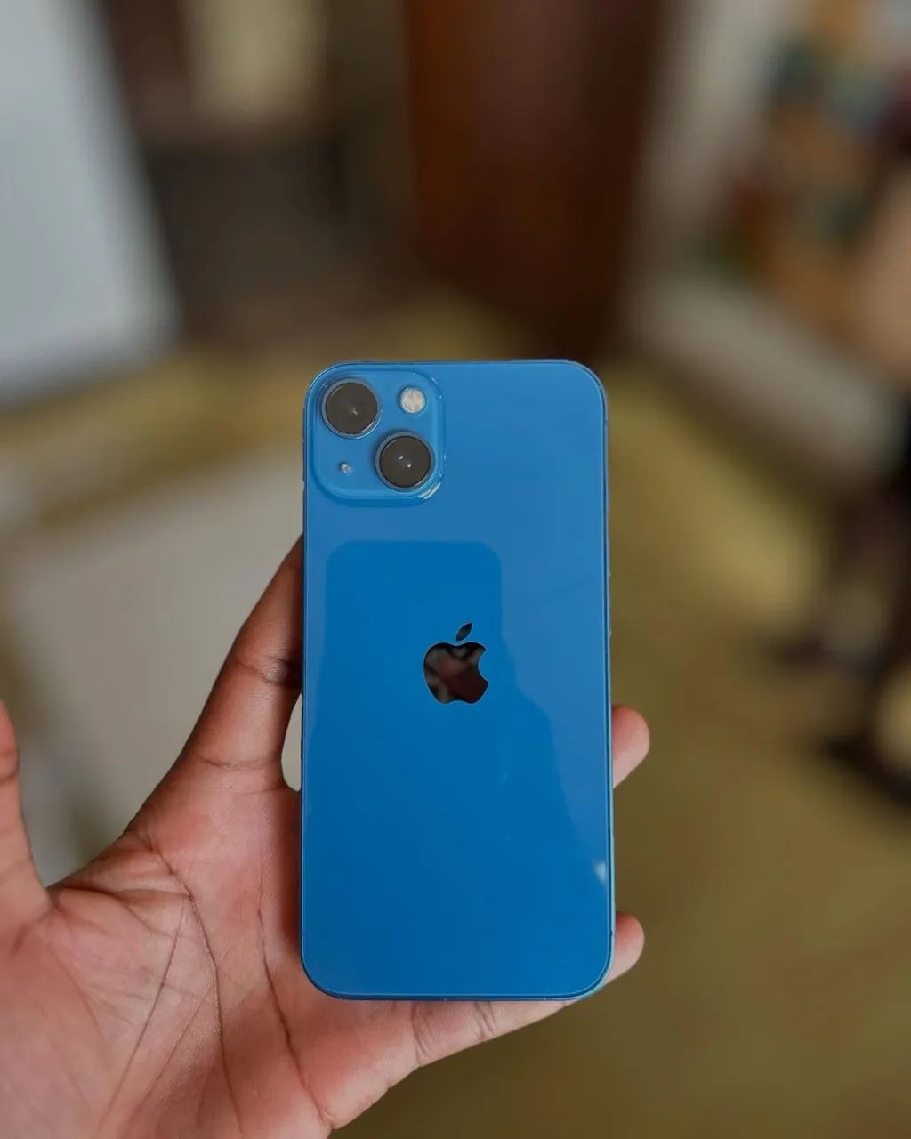 iPhone 13 usado 