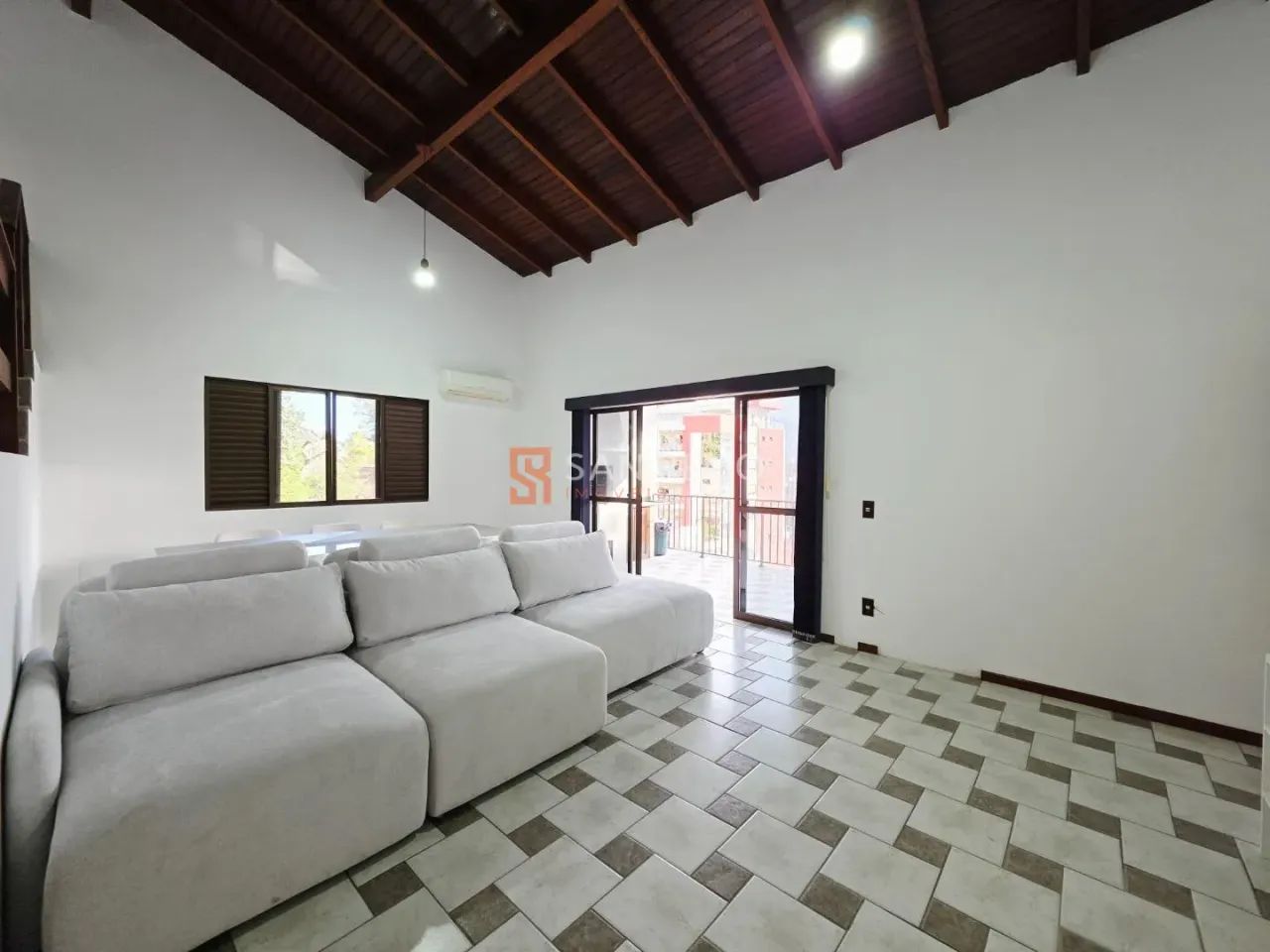 Centro | Casa 6 quartos, sendo 1 suite - Foto 2