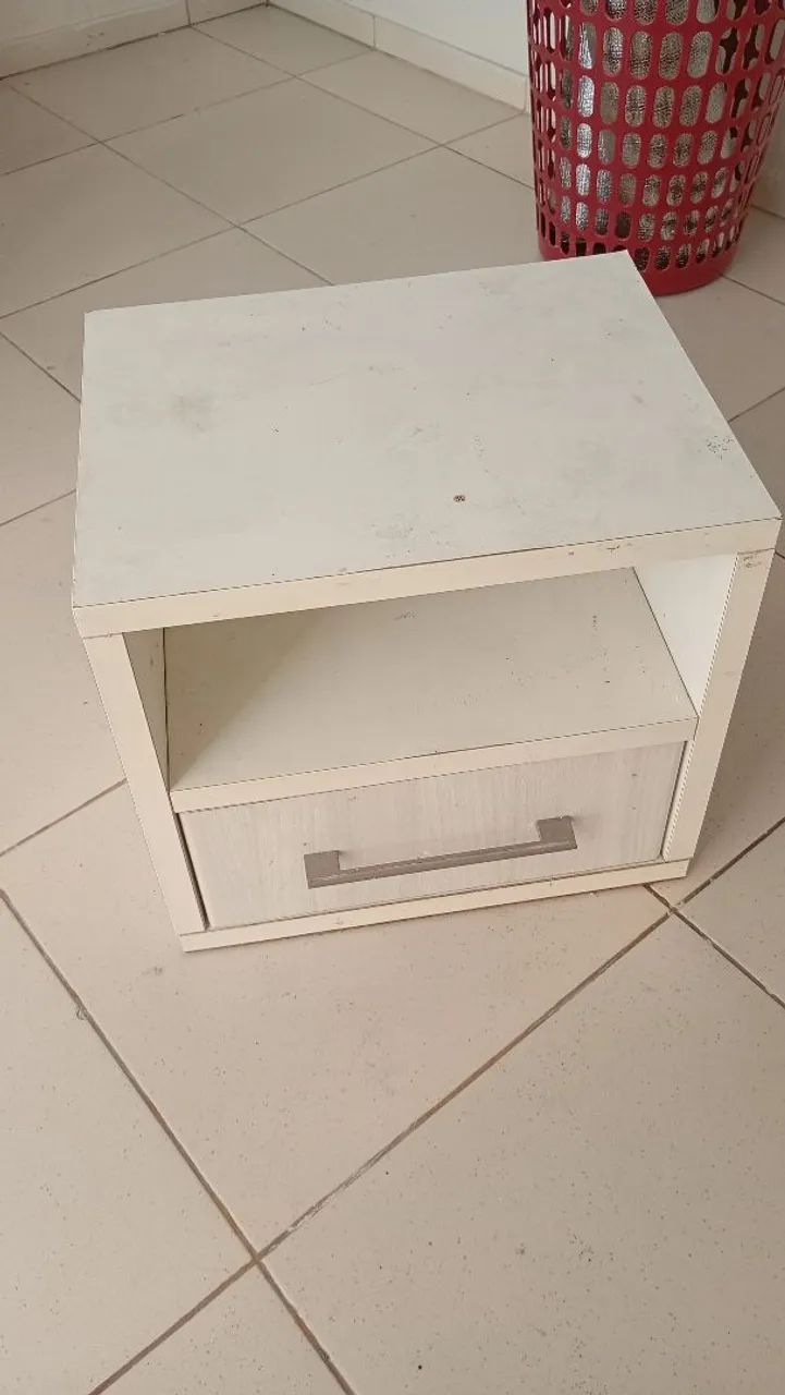 Criado mudo c/gaveta mdf