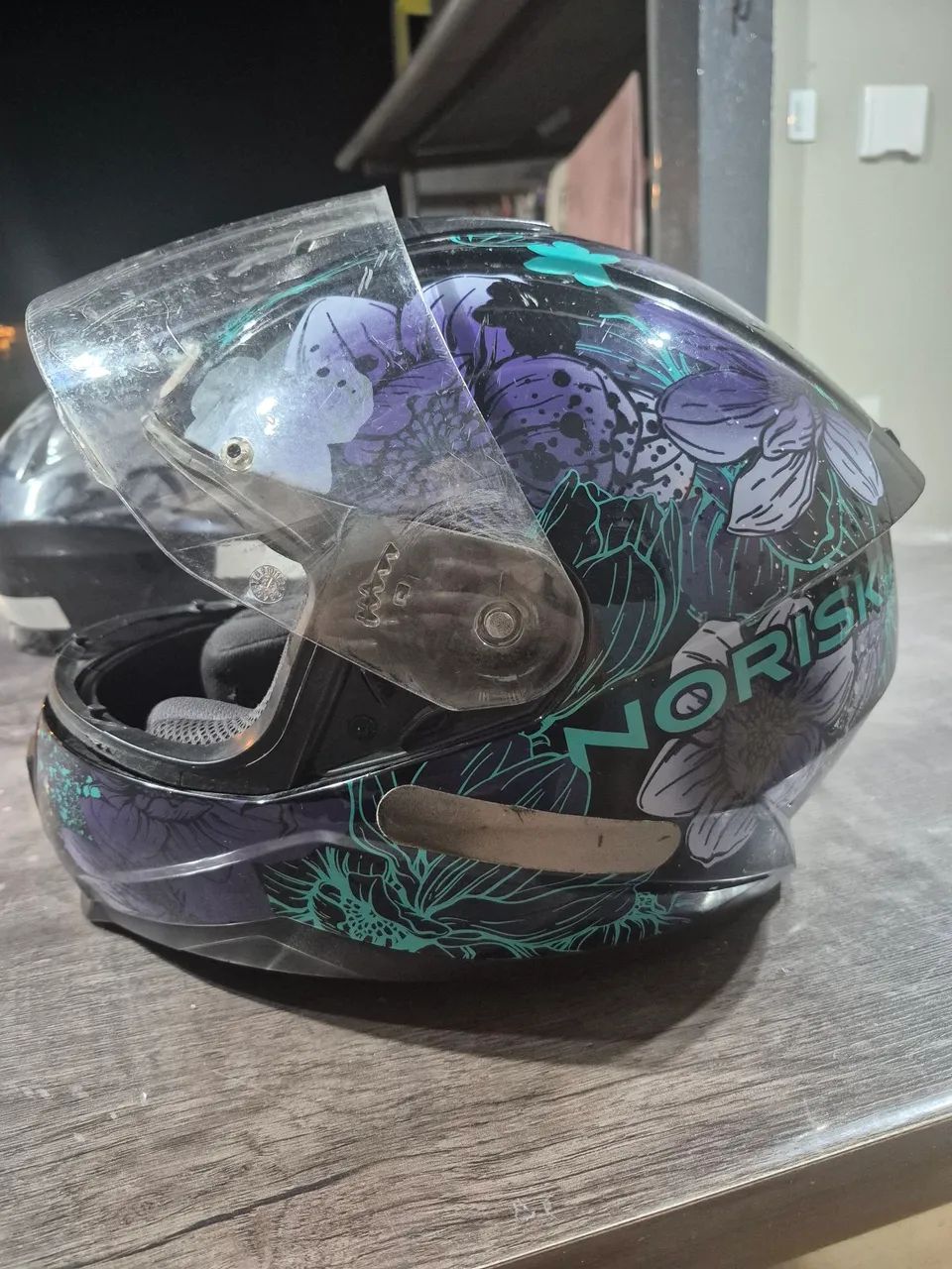 Capacete usado
