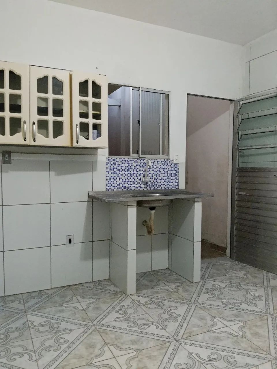 Kitnets próx.ao  midway  com mobília  - Foto 3