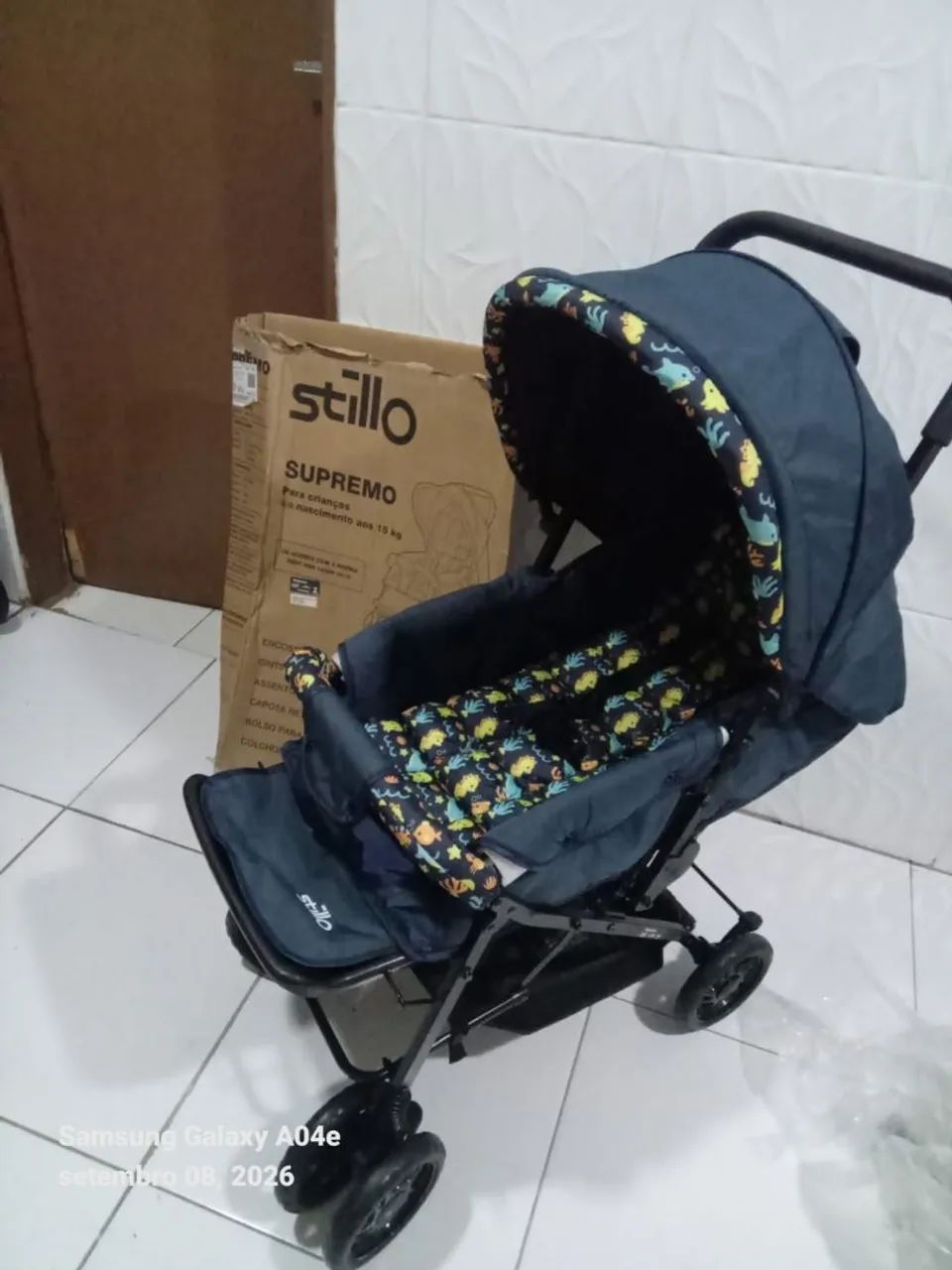 Carrinho de bebê Novo nunca usado 