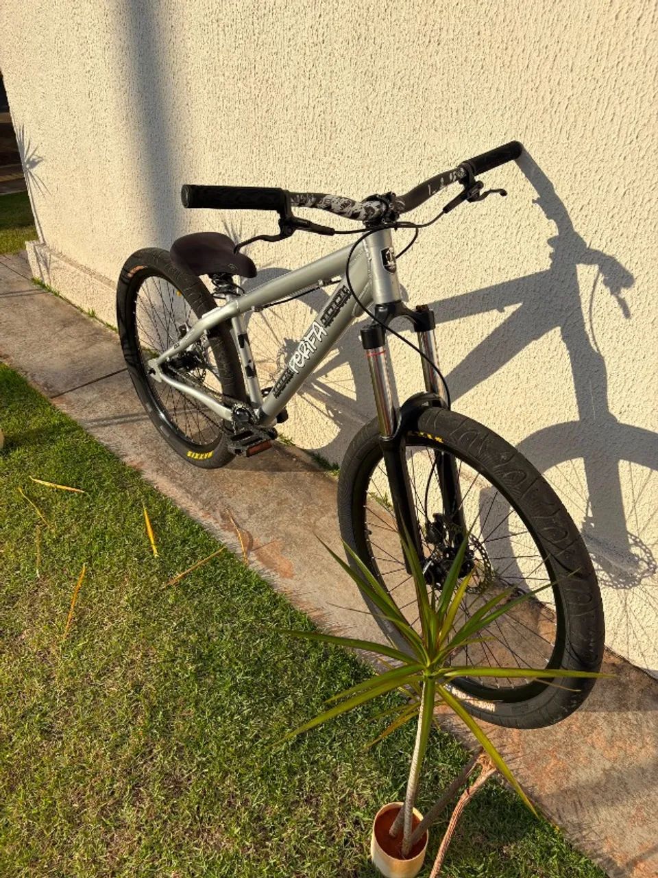 Bicicleta perifa aro 26 - Foto 2