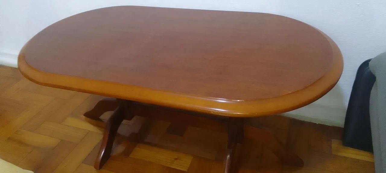 Mesa de centro de madeira