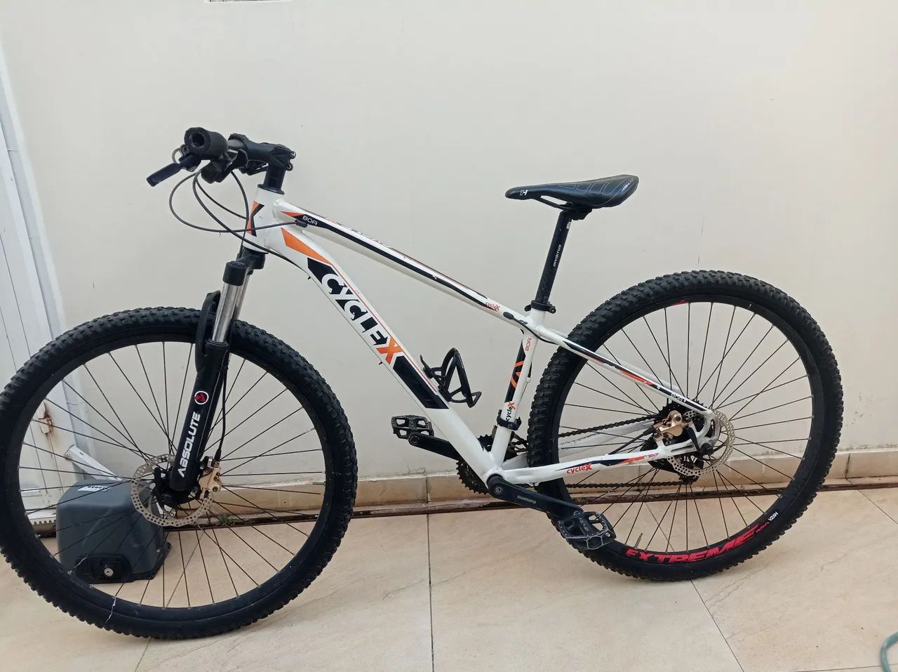 Bike semi nova 