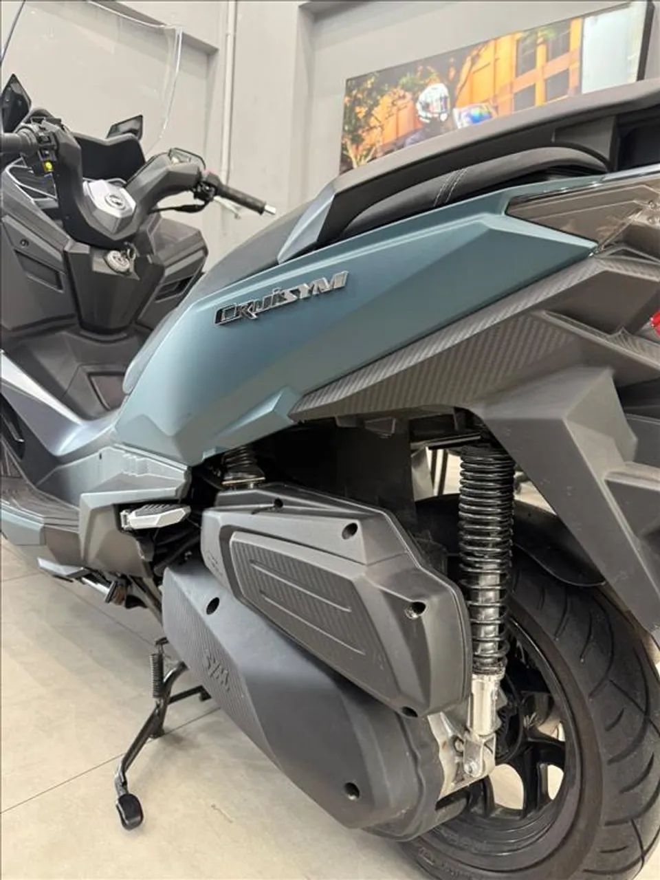 DAFRA CRUISYM 300 - Foto 4