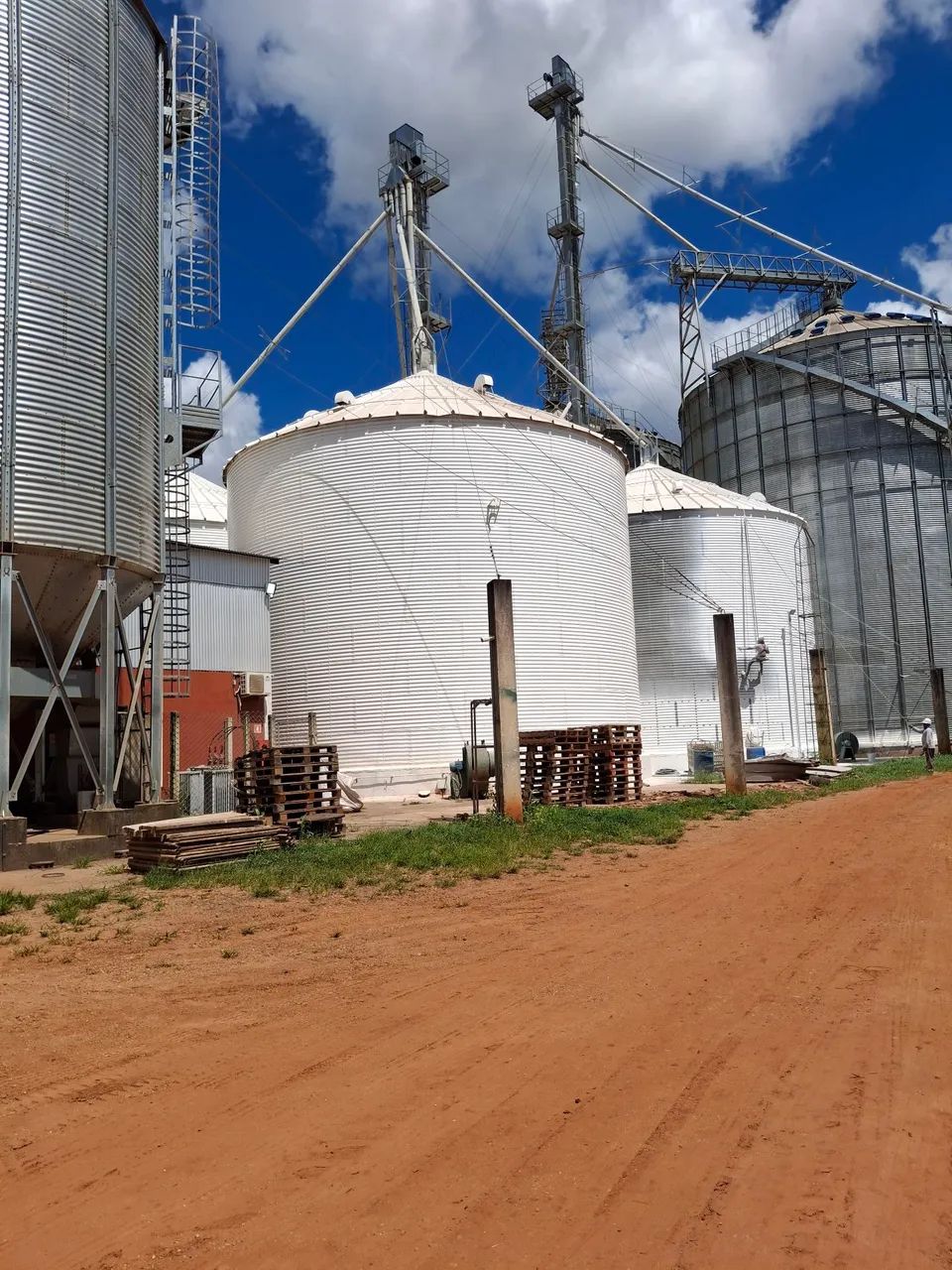 Pintura Emborrachada Para Silos e Armazém Gerais - Foto 2
