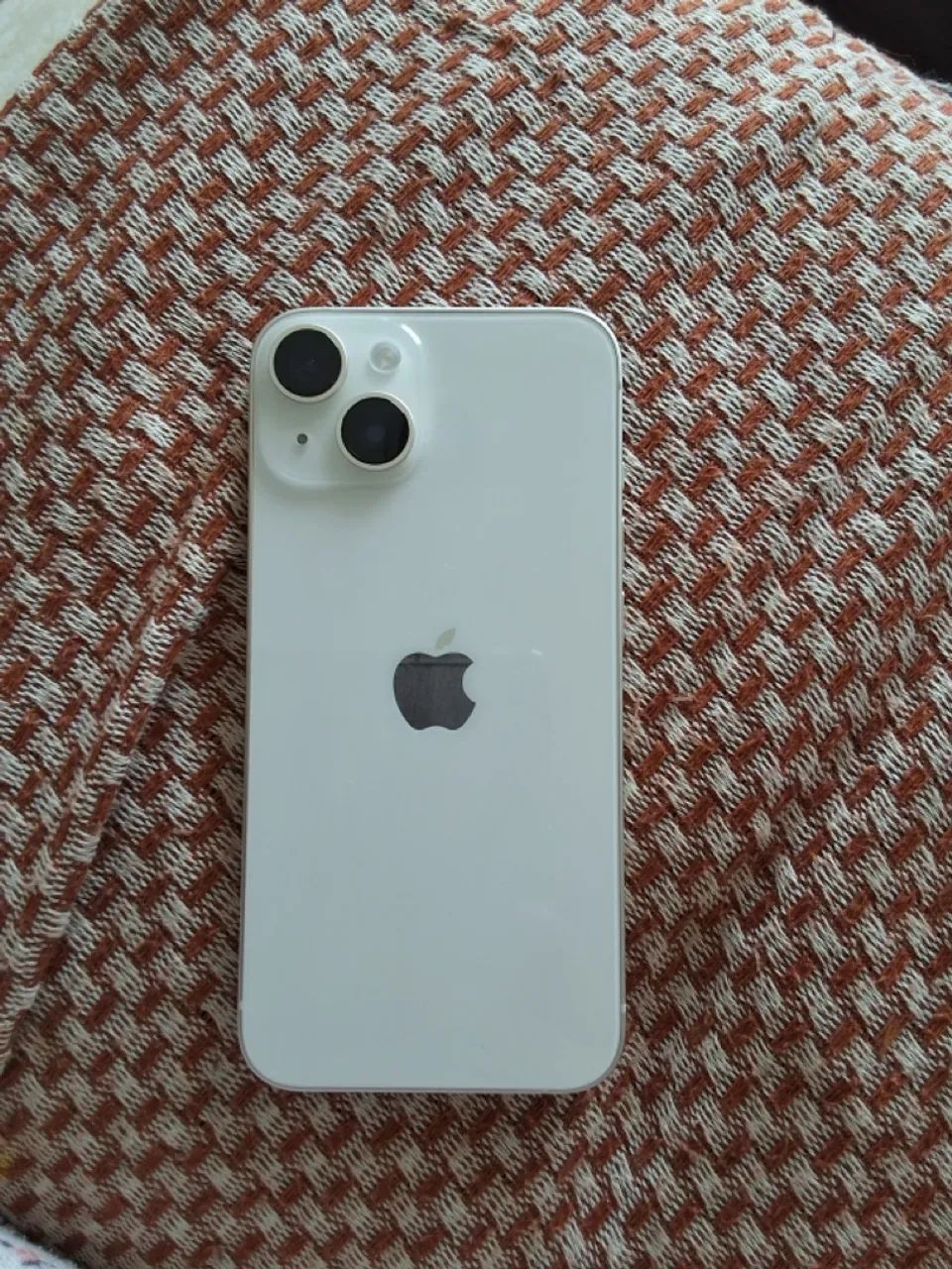 IPHONE 14 / 128 GB / R$ 2.200 