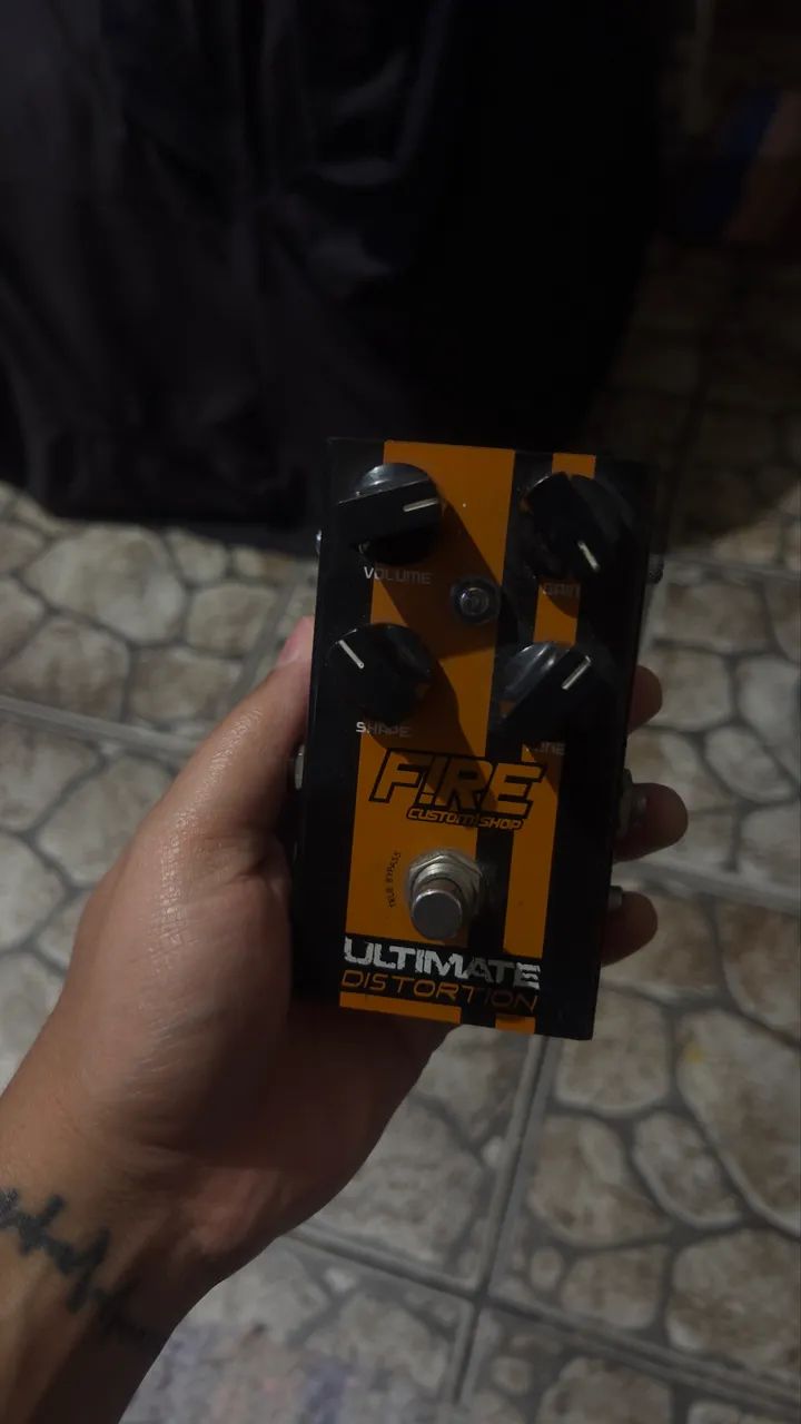 Pedal Fire Ultimate Distortion 