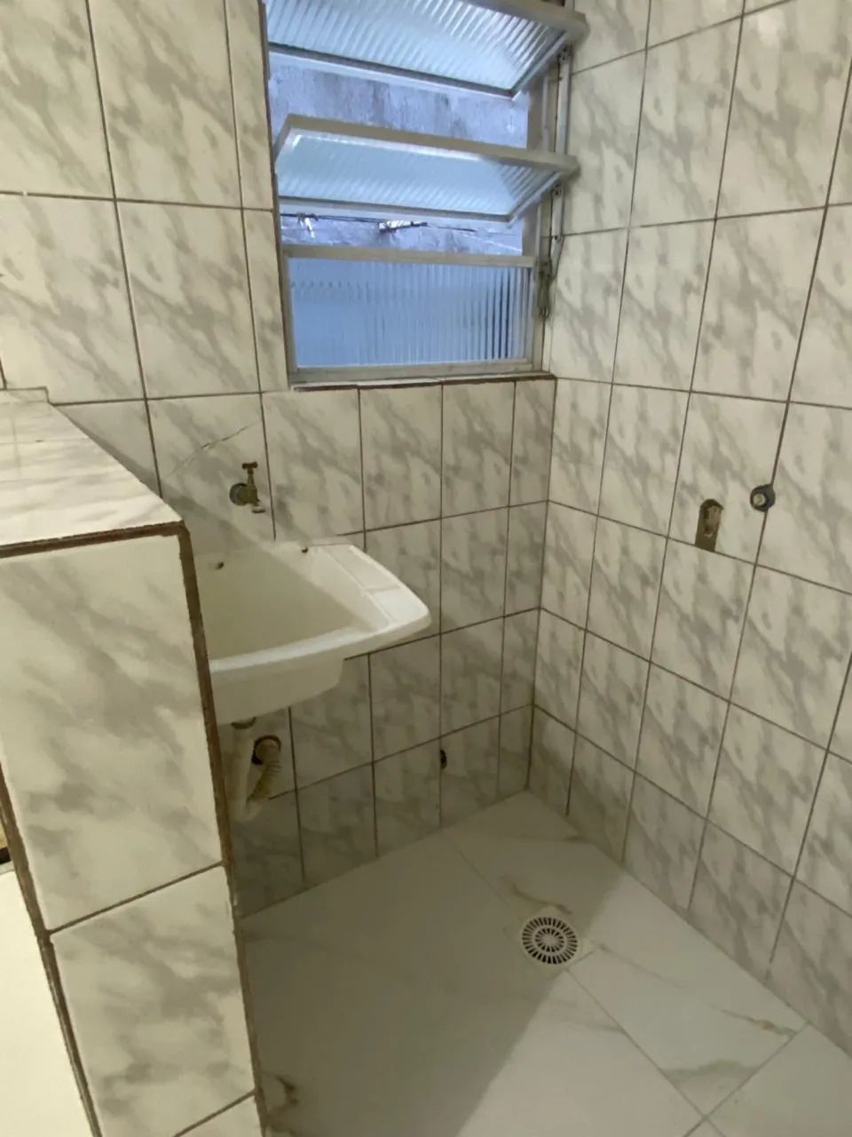 Alugo casa individual  - Foto 3