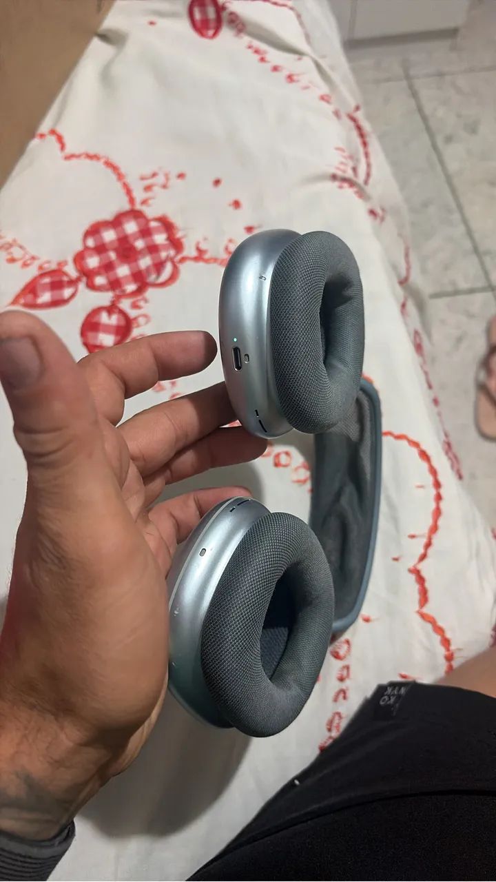 Fone de ouvido Apple air pods max  - Foto 2