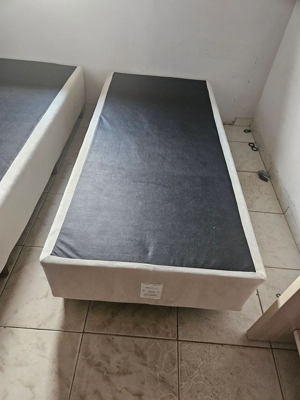 Box solteiro