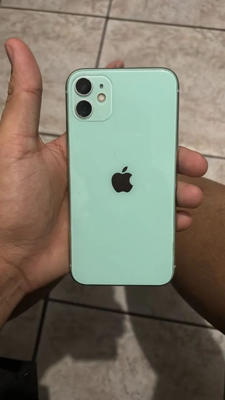 iPhone 11