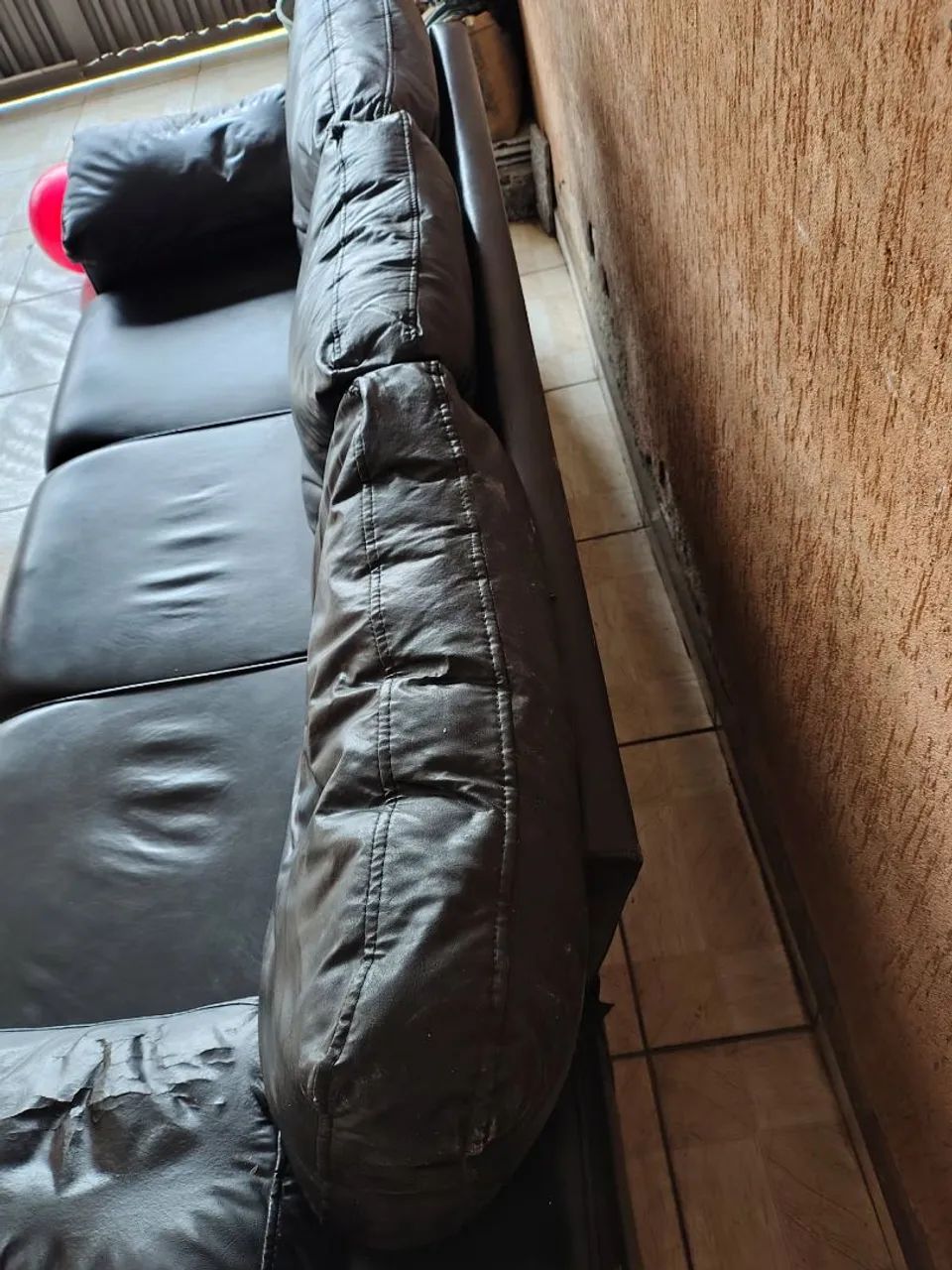 Sofá de couro preto  - Foto 4