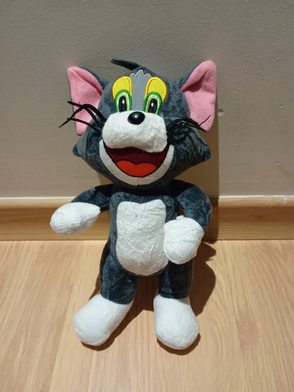 Boneco de pelucia tom e jerry 29cm