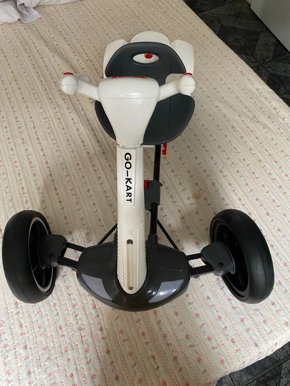 Kart elétrico infantil