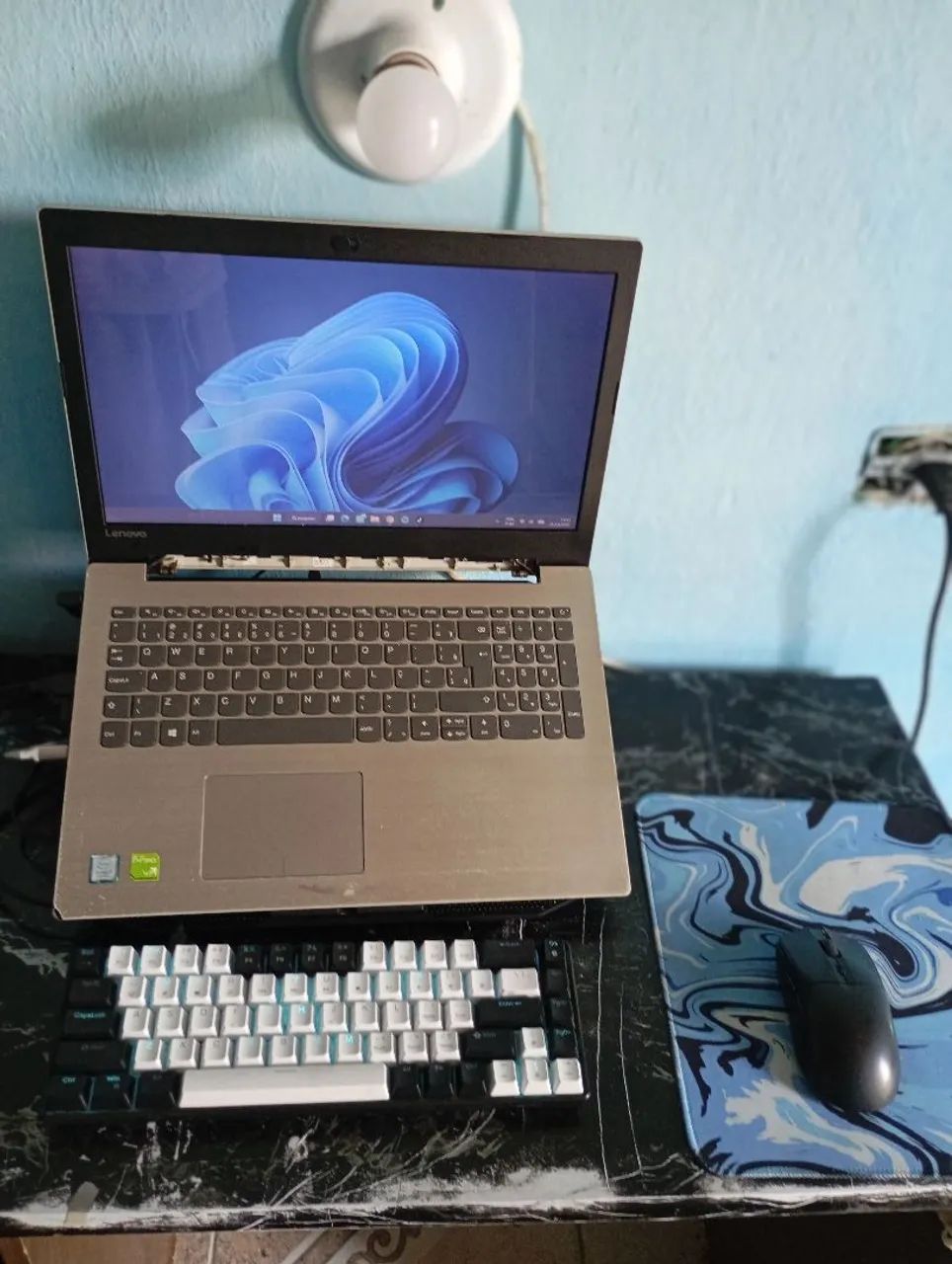 Notebook Lenovo i7 / DDR4 / SSD 240GB / Placa Dedicada - Foto 2