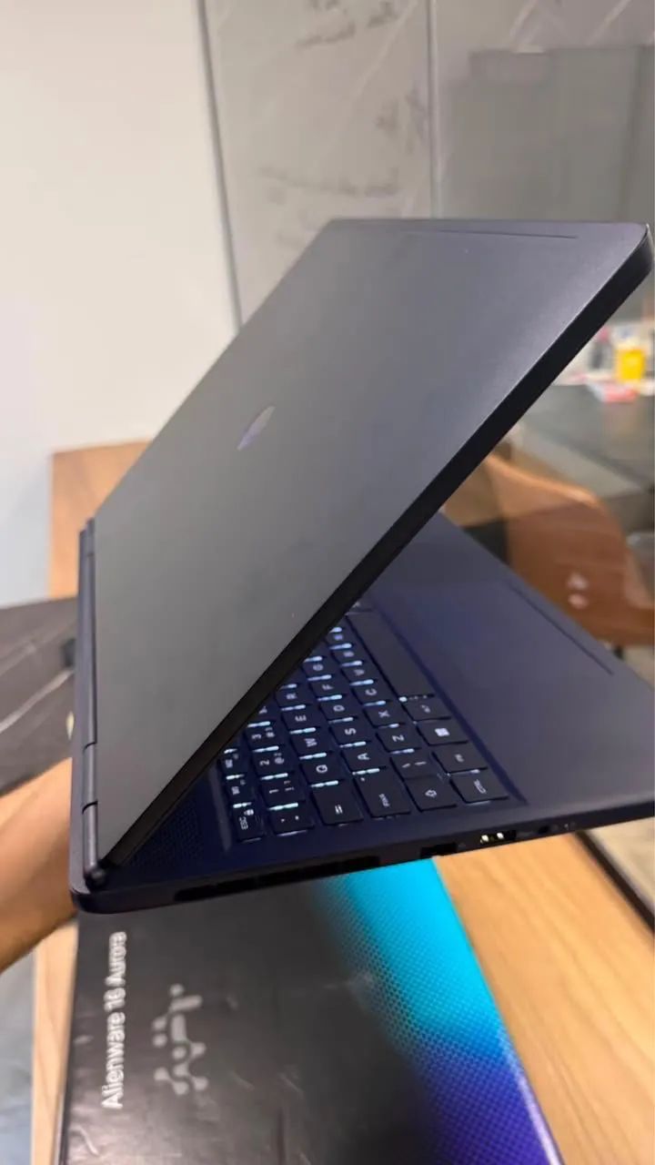 Notebook Alienware 16 Aurora  - Foto 4