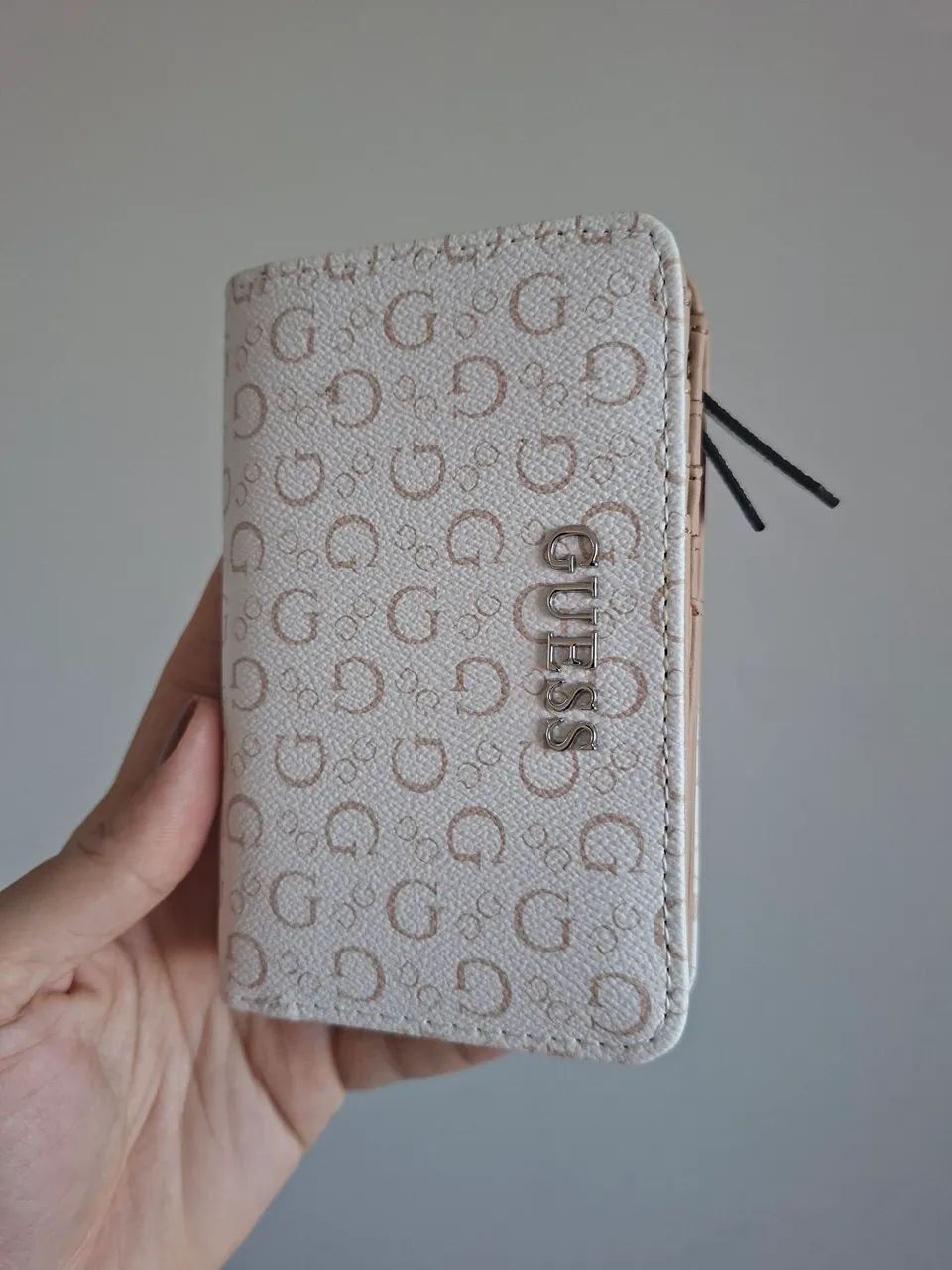 Carteira guess