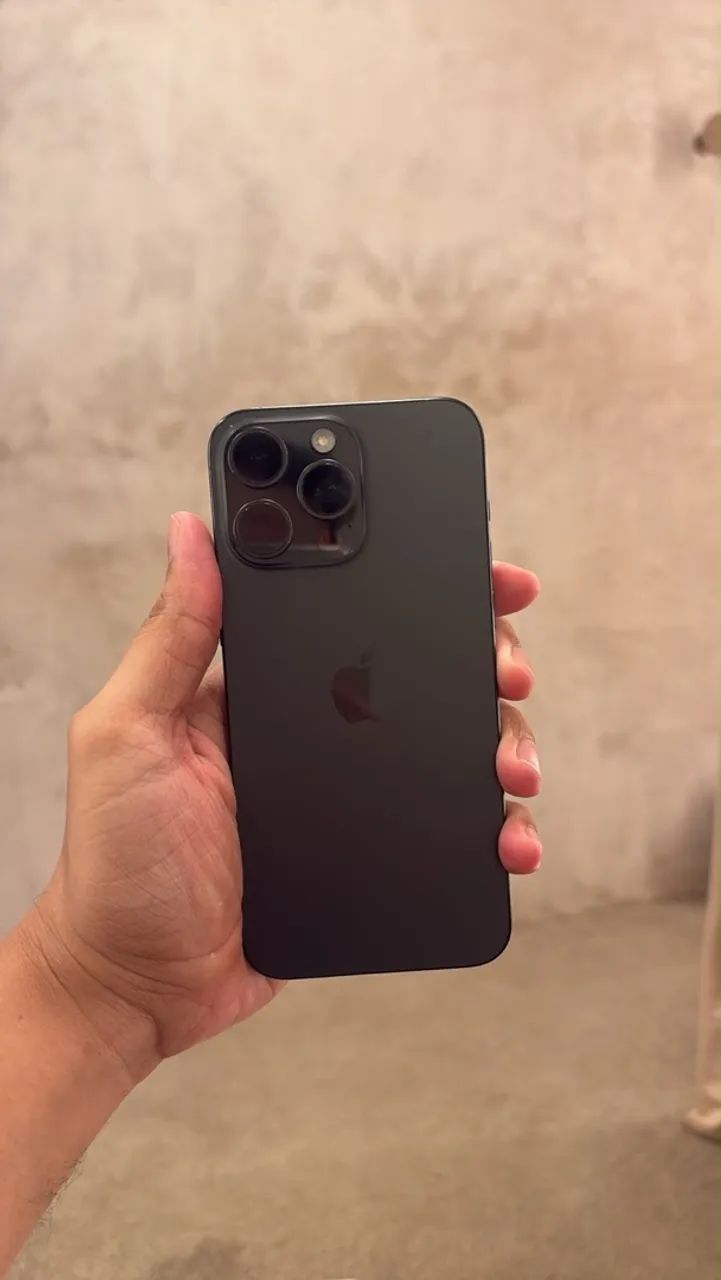 VENDO IPHONE 15 PRO MAX 256GB