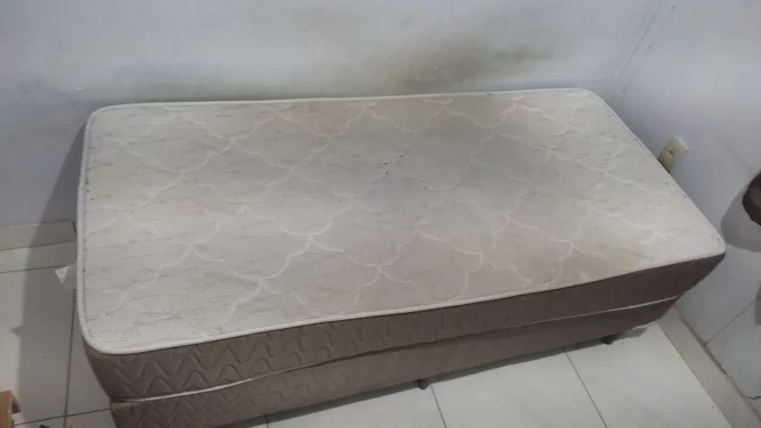 CAMA BOX COM COLCHÃO