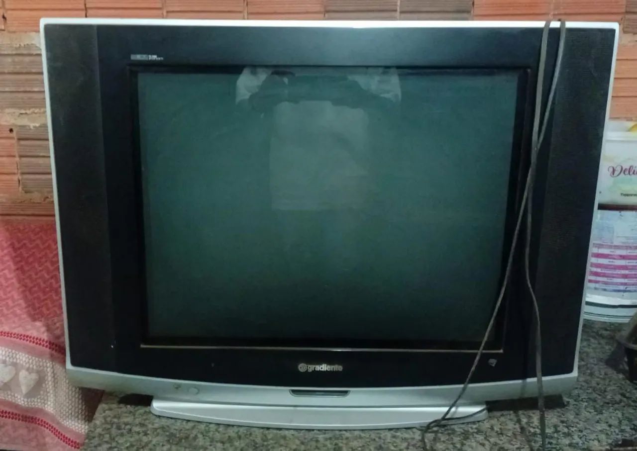 Vendo TV 29 tubo  gradiente  - Foto 2