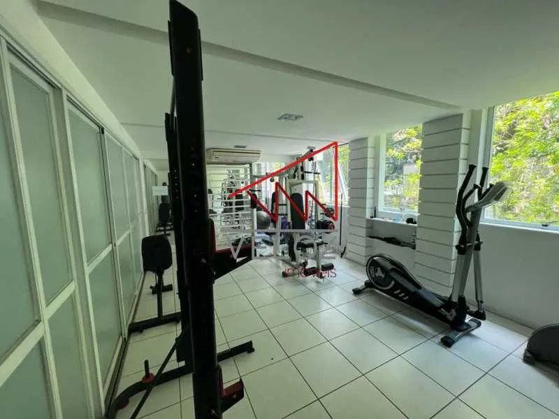 Apartamento - / Residencial / Jardim Botânico