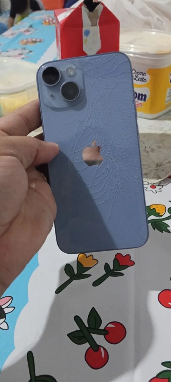 iPhone 14 - Foto 3