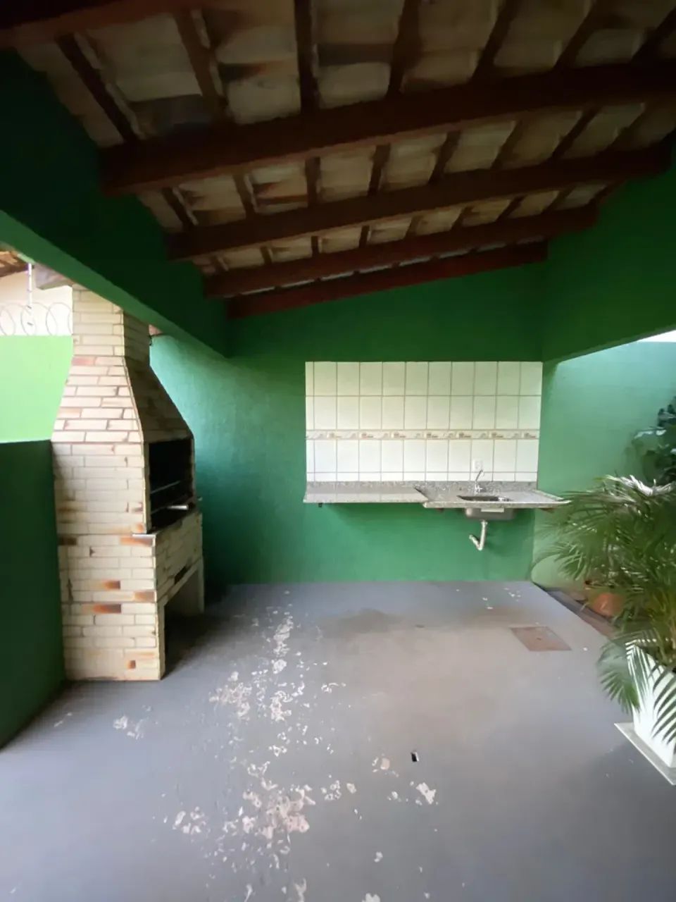 CASA COM TERRENO GRANDE - Foto 5