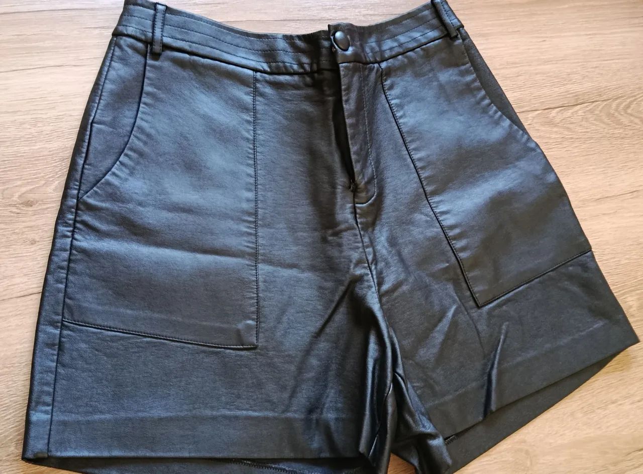 Short couro Murau n.42/G conservado