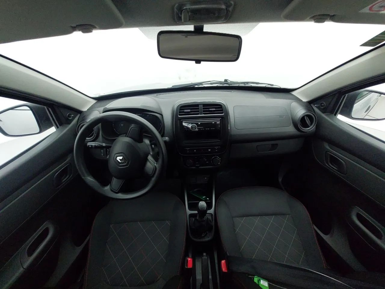 Renault Kwid 1.0 Zen, foto 15 de 18