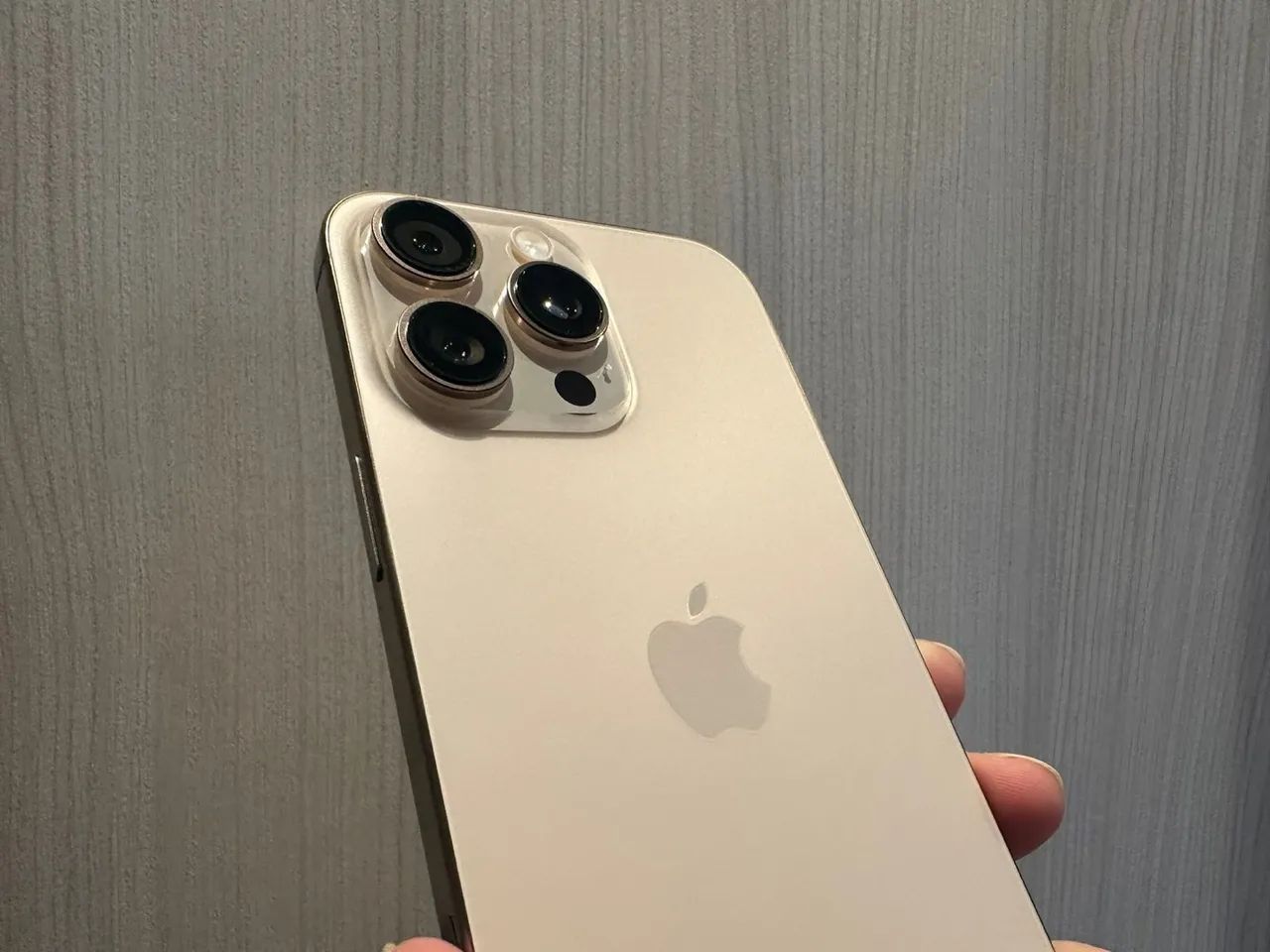 IPhone 16 Pro Max 256GB Oferta  - Foto 3