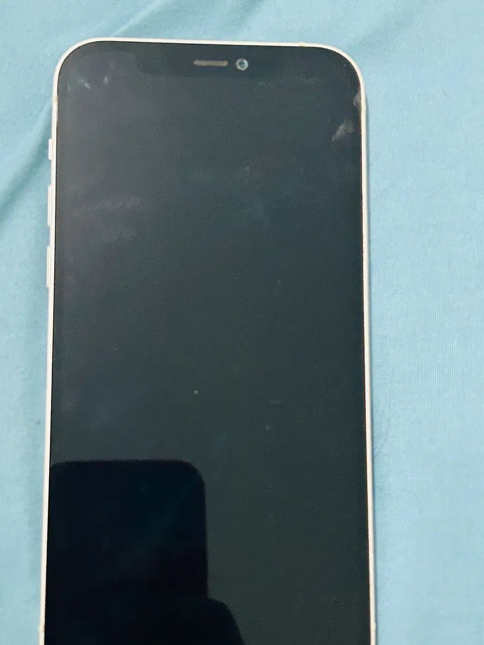 iPhone 12 / 128 GB usado