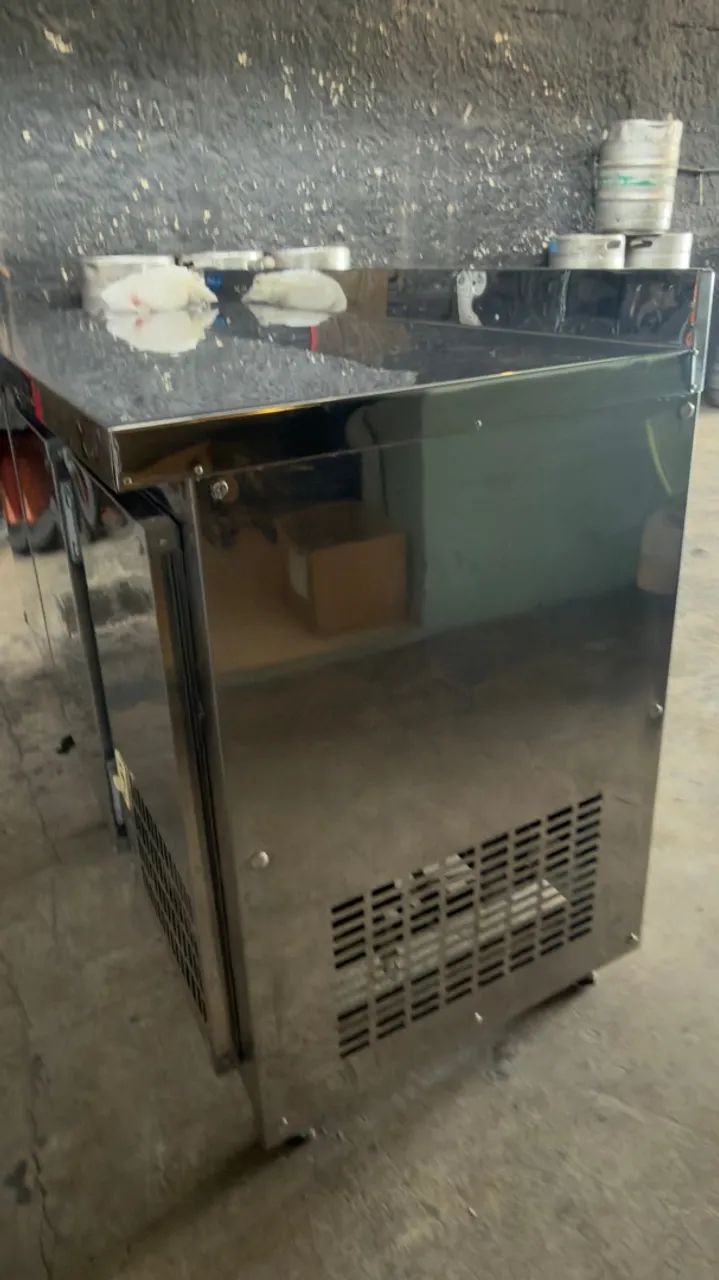 Geladeira / balcão refrigerado  - Foto 3