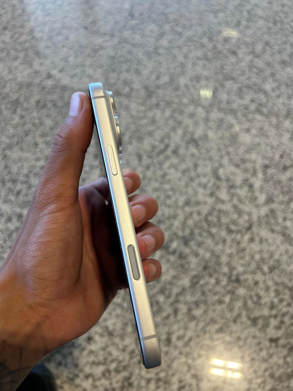 iPhone 17 Pro Max 256gb Silver - Celulares e Smartphones - Confins