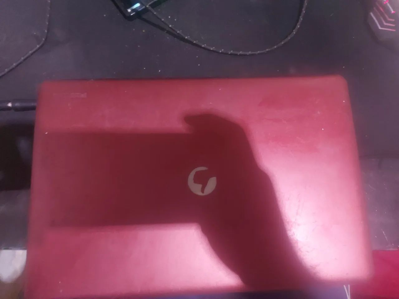Vendo notebook só bateria viciada 