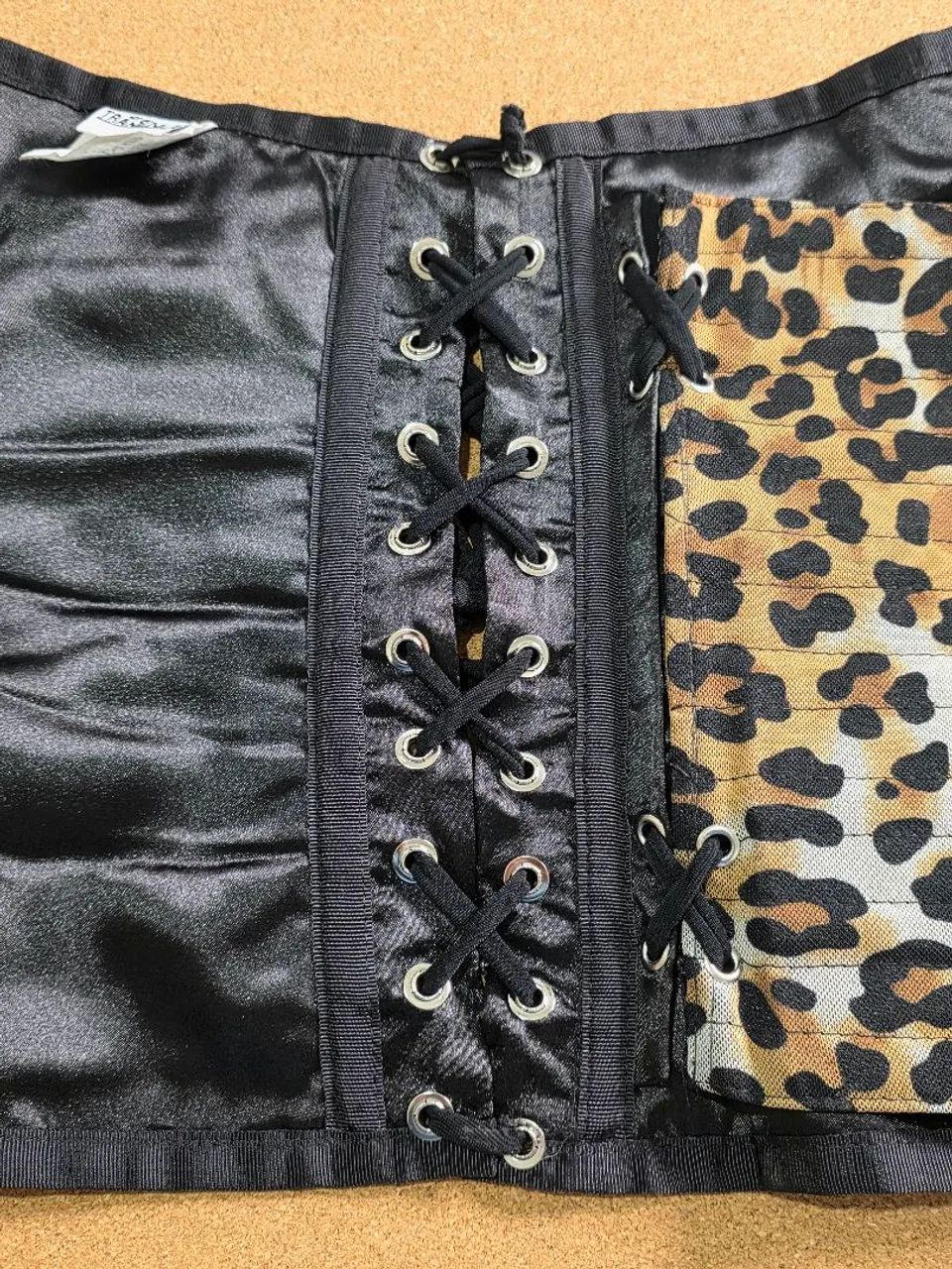 Corset Estampado Onça - Bem Transada - Foto 4