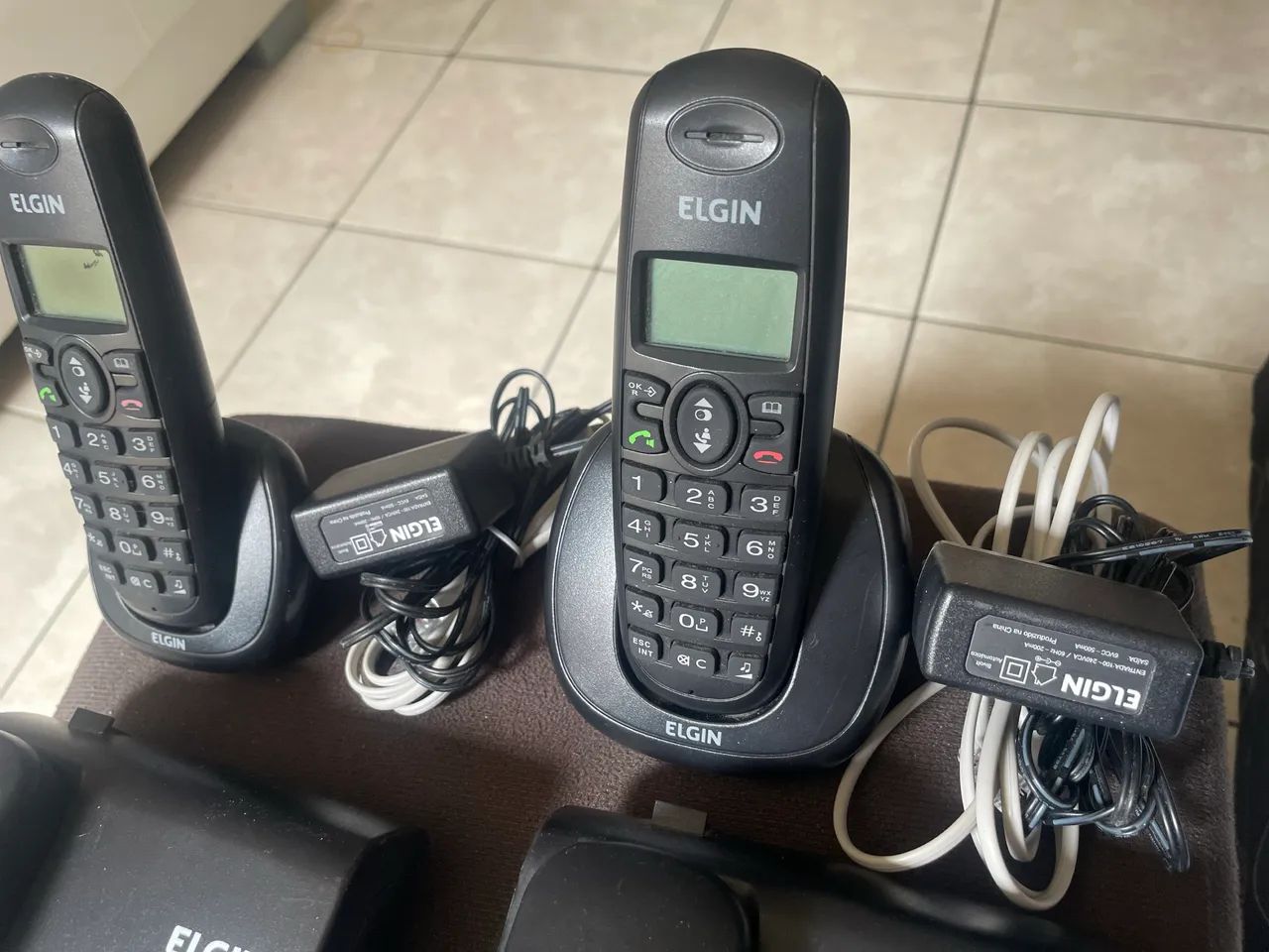 Telefones sem fio e com fio  - Foto 4