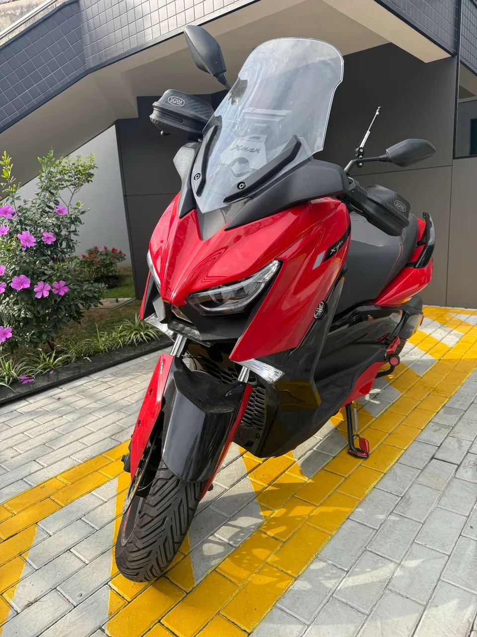 Xmax 250