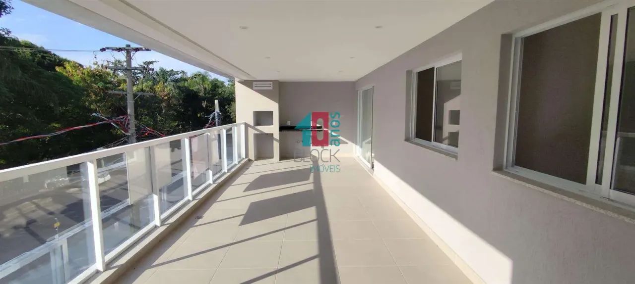 Recreio dos Bandeirantes | Apartamento 4 quartos, sendo 1 suite