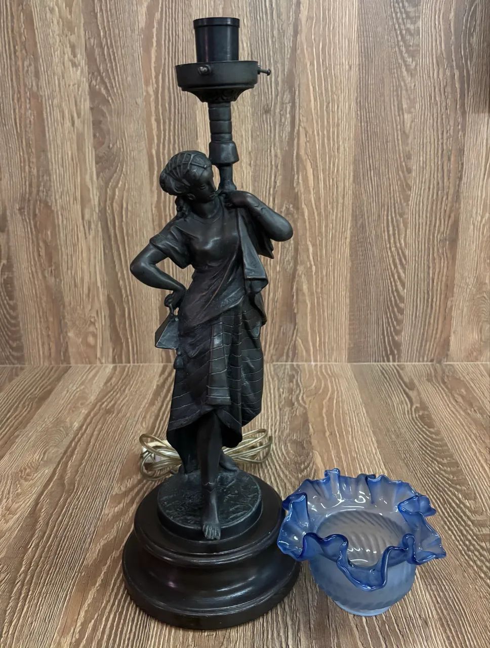 Luminária petit bronze antiga - Foto 3