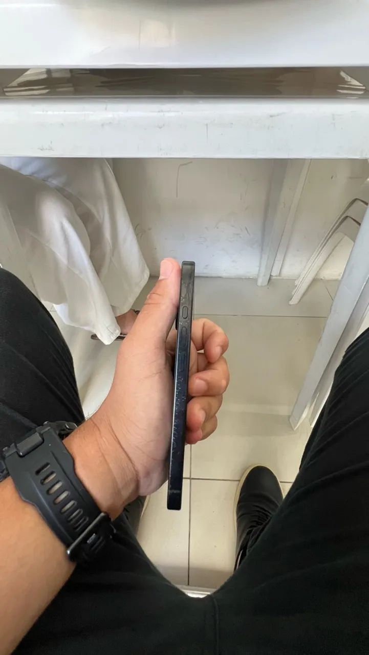 iPhone 16 pro  - Foto 3