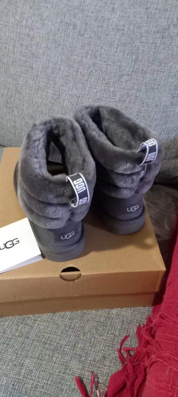 BOTA UGG CINZA - Foto 3