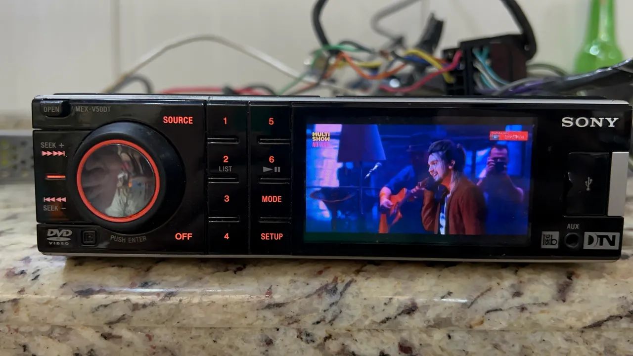 Toca Cd e dvd automotivo com USB e TV Sony mex v50dt - Foto 2