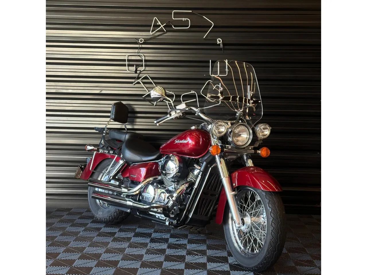 VT 750 SHADOW  VERMELHA 2005/2006