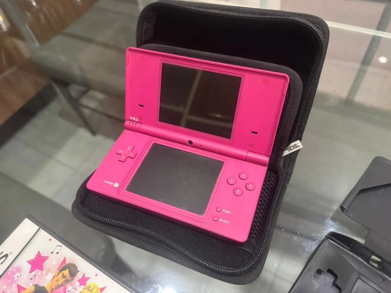 Nintendo DS com 1 card de jogos